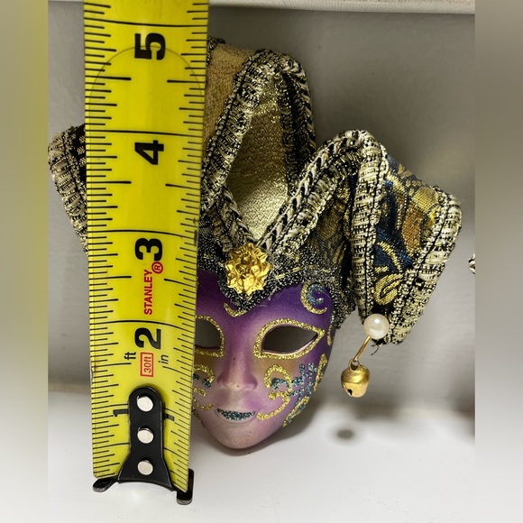 Vintage Venetian Jesters Masks Set of Three Home Decor Art - Picture 8 of 11